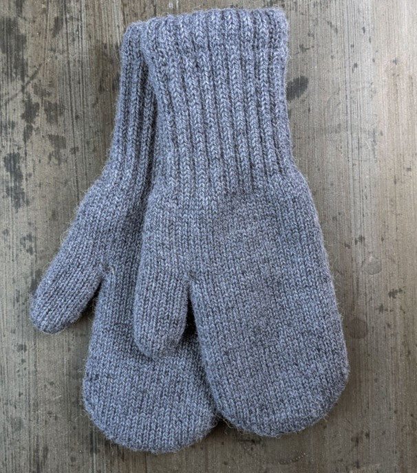 Bold Boucle Lined Mittens gray