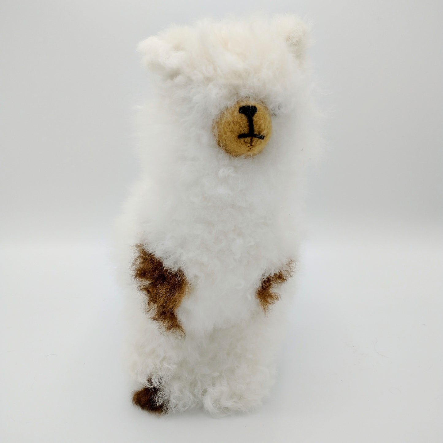 Plush Herdsire Alpaca 14″ - Spotted white