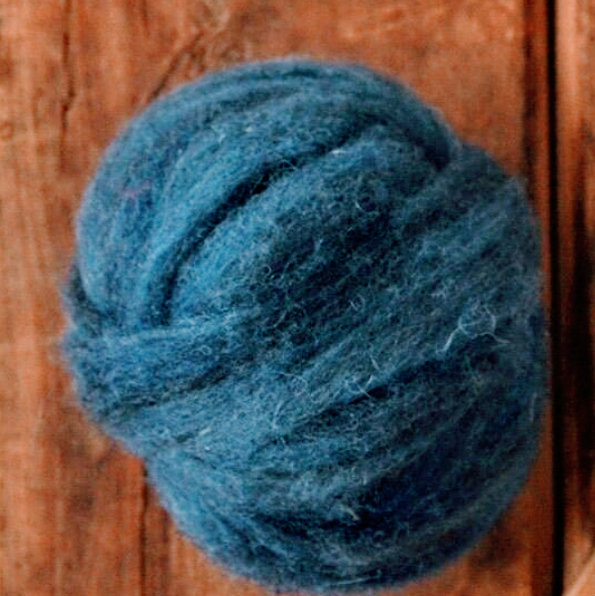 Roving - 4oz. Wool blue