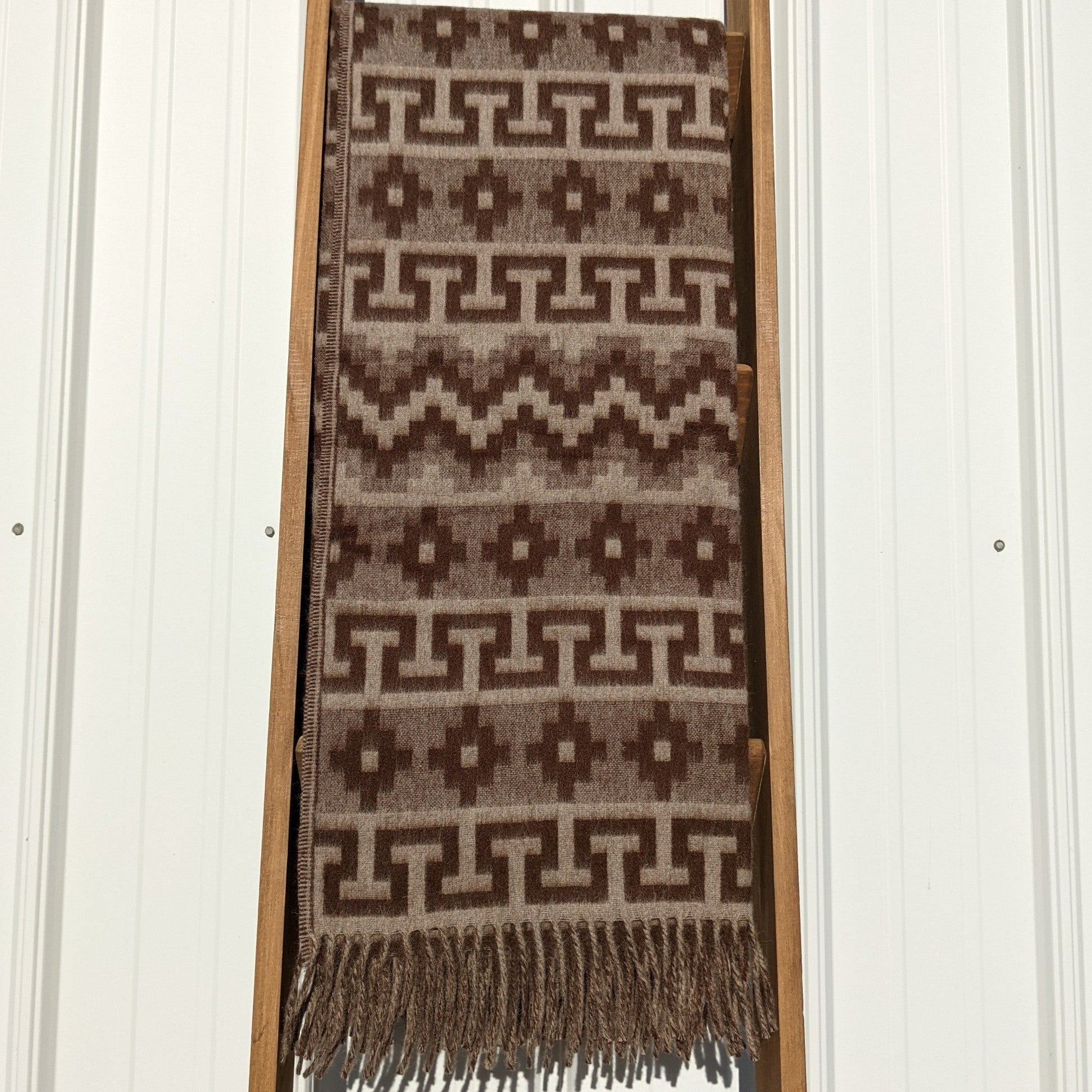 Geometric Motif Throw