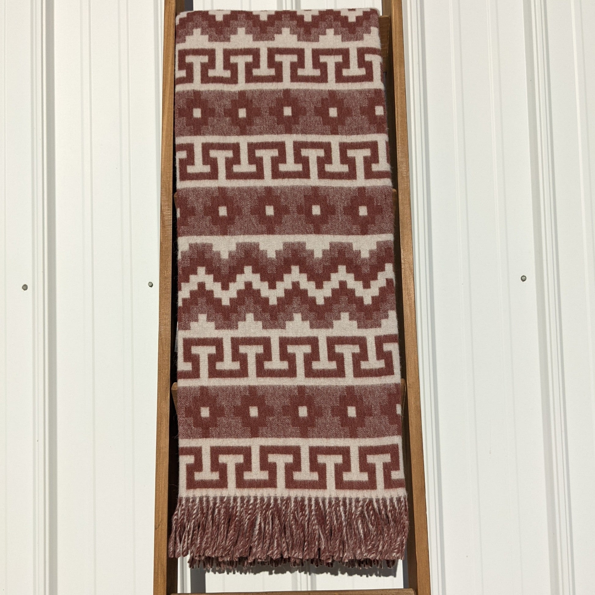 Geometric Motif Throw